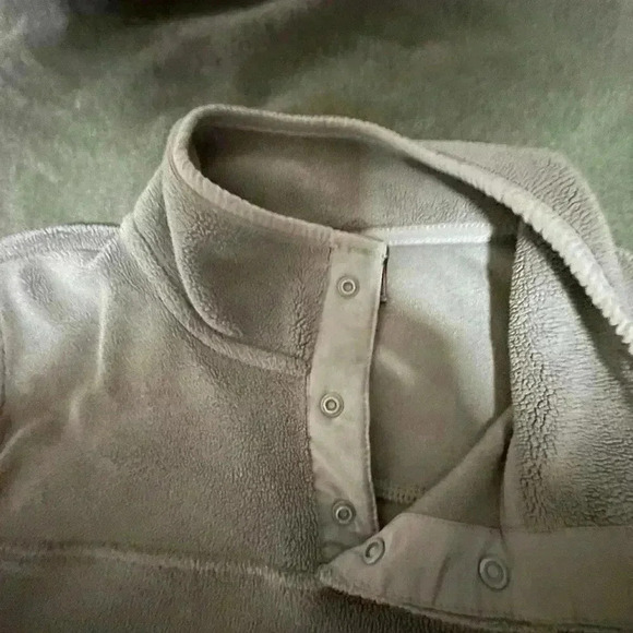 32° Heat woman’s pullover sweatshirt size medium muted green color winter soft - Picture 4 of 5